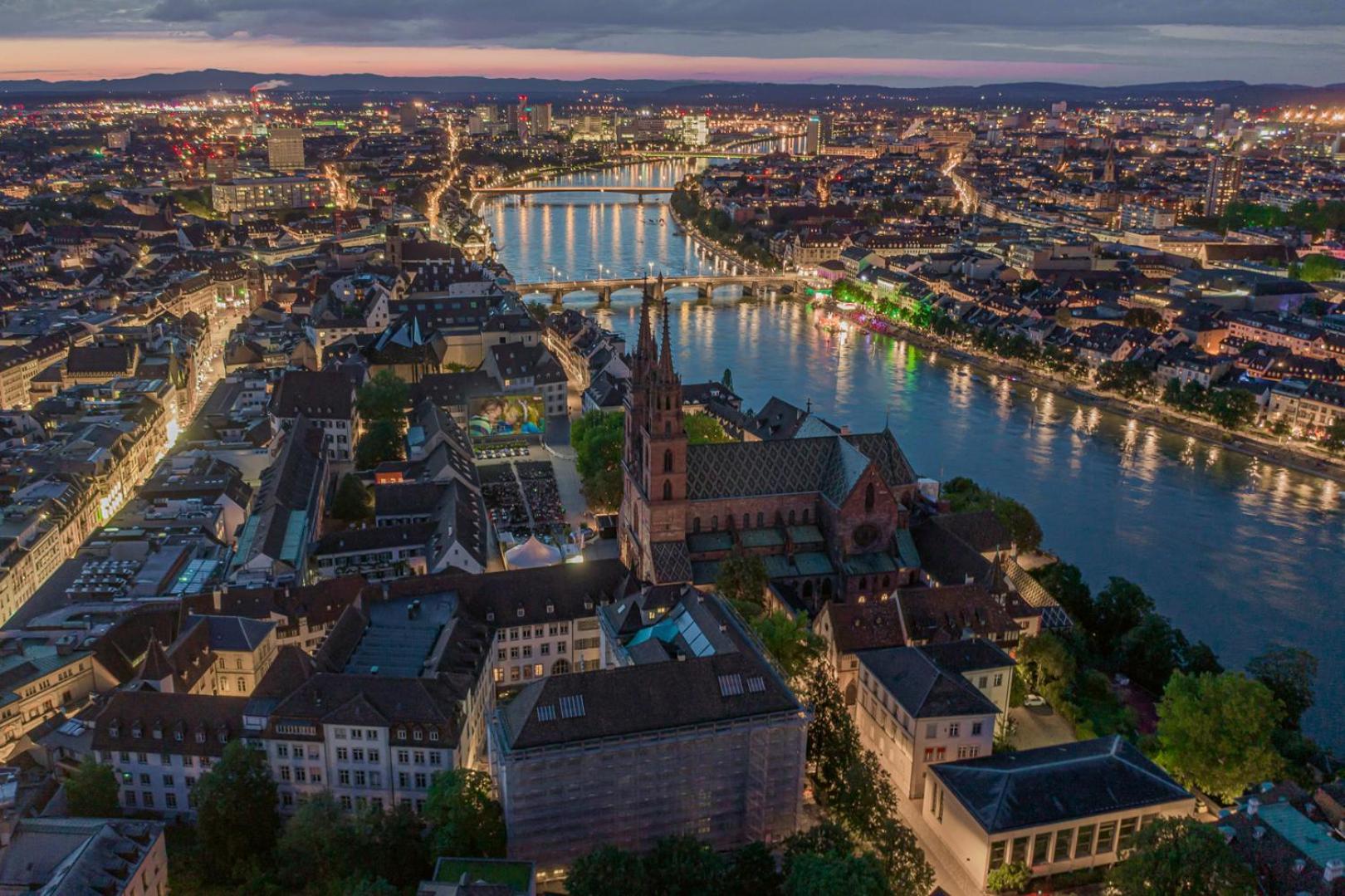 Special Picco Picasso Apartment Basel, Bahnhof Grossbasel 10-Star 外观 照片